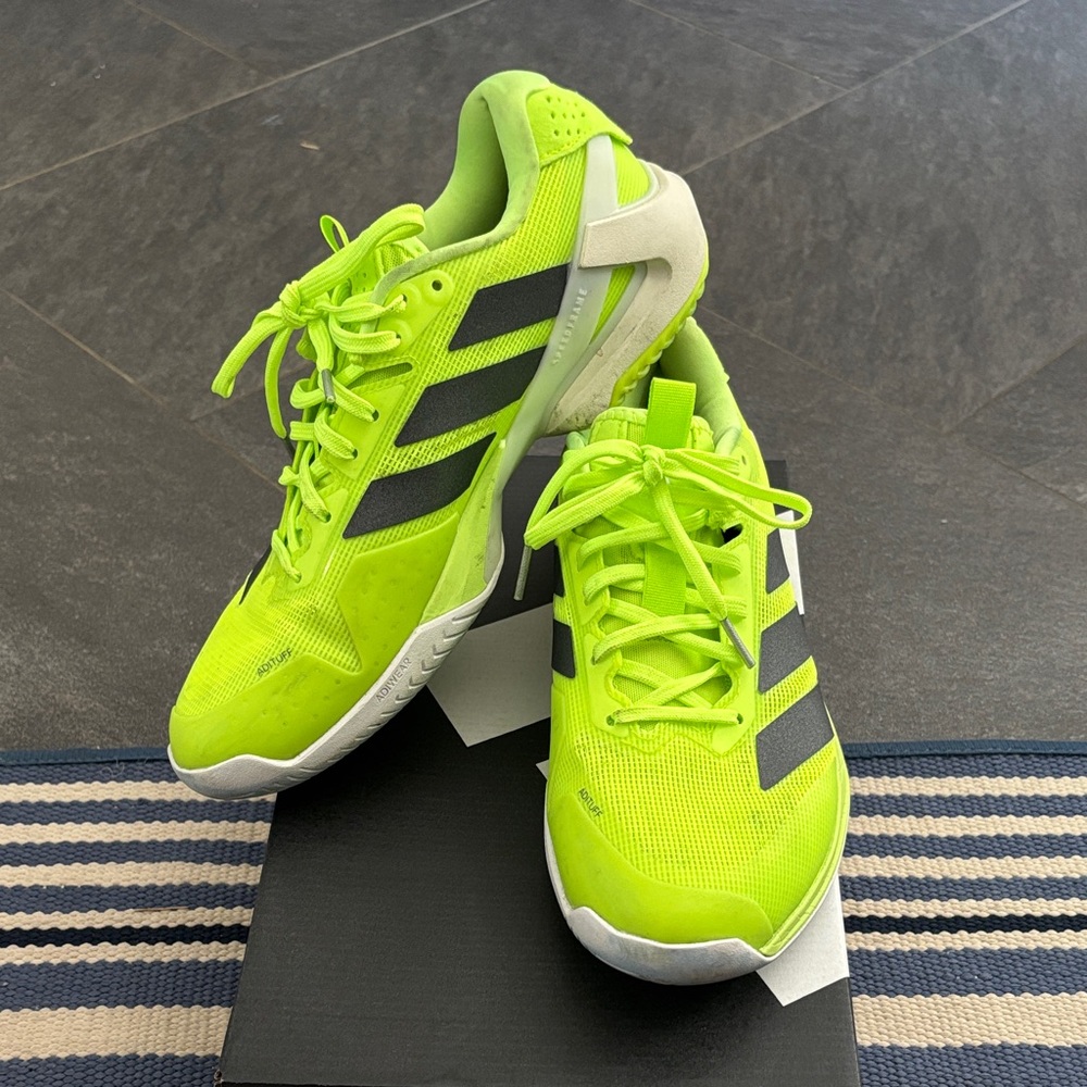 Adidas Ubersonic 5 W Tennis Shoes size 8